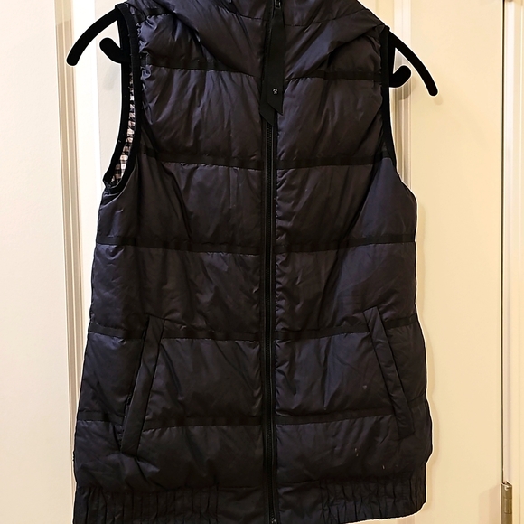 lululemon athletica Jackets & Blazers - Lululemon Chilly Chill Puffy Vest